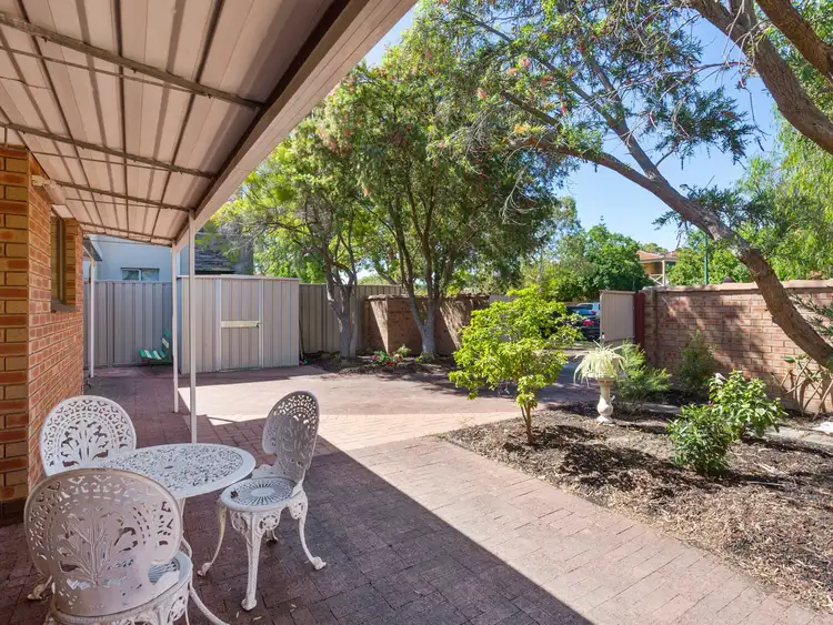 1/40 Ednah Street, Como WA 6152