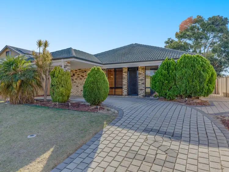 3 Belaring Place, Kenwick WA 6107