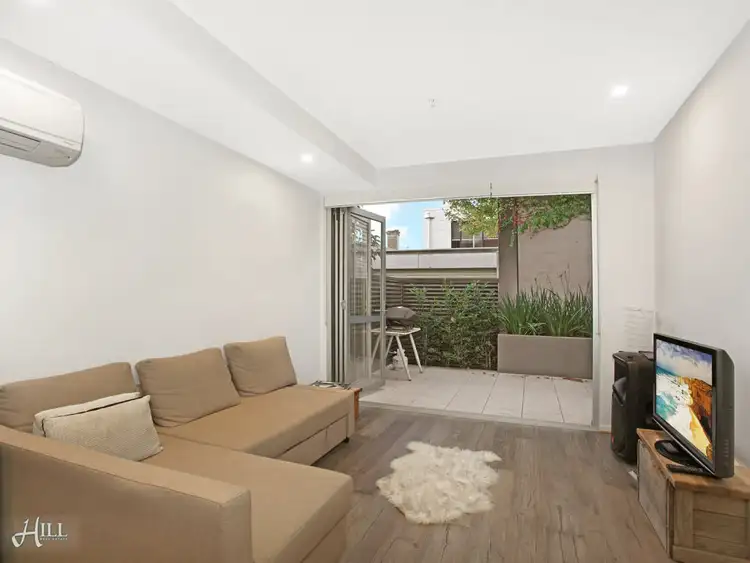 Third view of Homely apartment listing, 15/33 James Street, Windsor VIC 3181