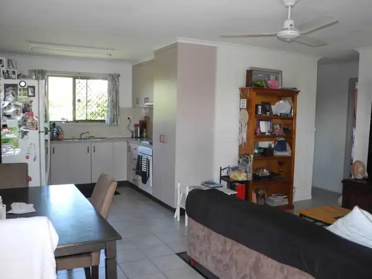 Sixth view of Homely semi-detached listing, 2/33 Centenary Drive, Boyne Island QLD 4680