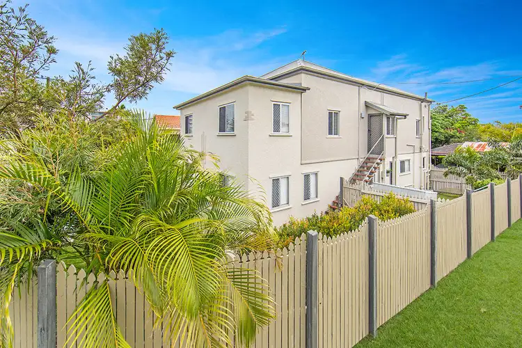 17 Kate Street, Woody Point QLD 4019