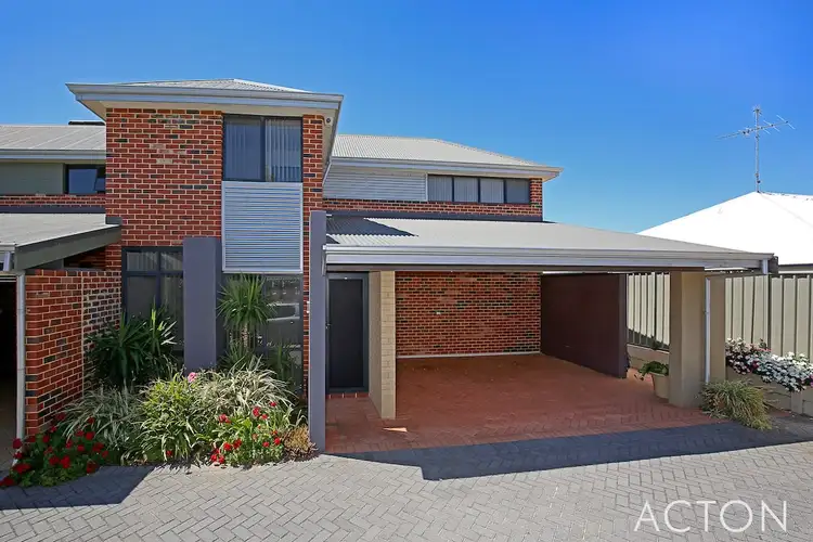 28/1 Mariners Cove Drive, Dudley Park WA 6210