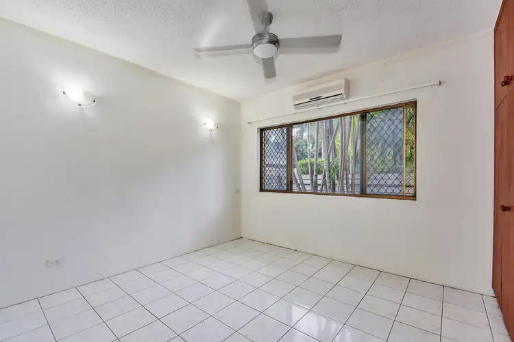 Fourth view of Homely apartment listing, 2/124 Mitchell Street, Larrakeyah NT 820