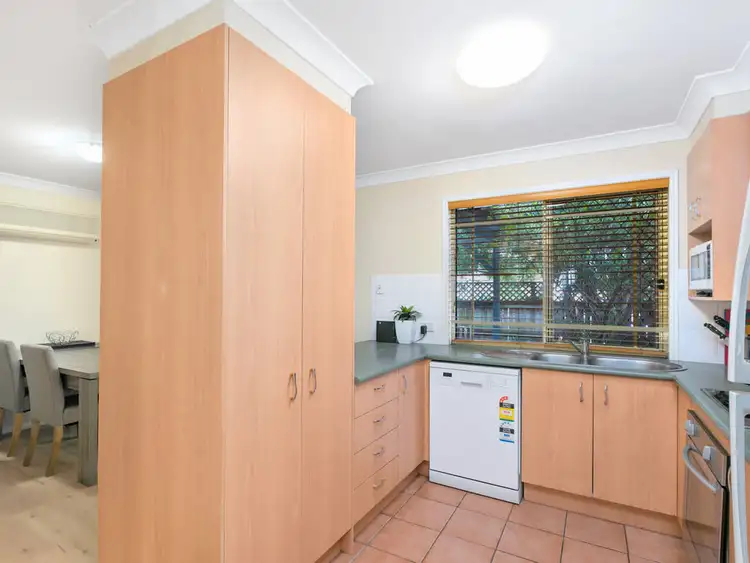 Second view of Homely townhouse listing, 1/8 DRAYTON TERRACE, Wynnum QLD 4178
