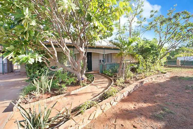 2 Stanbridge Way, Millars Well WA 6714