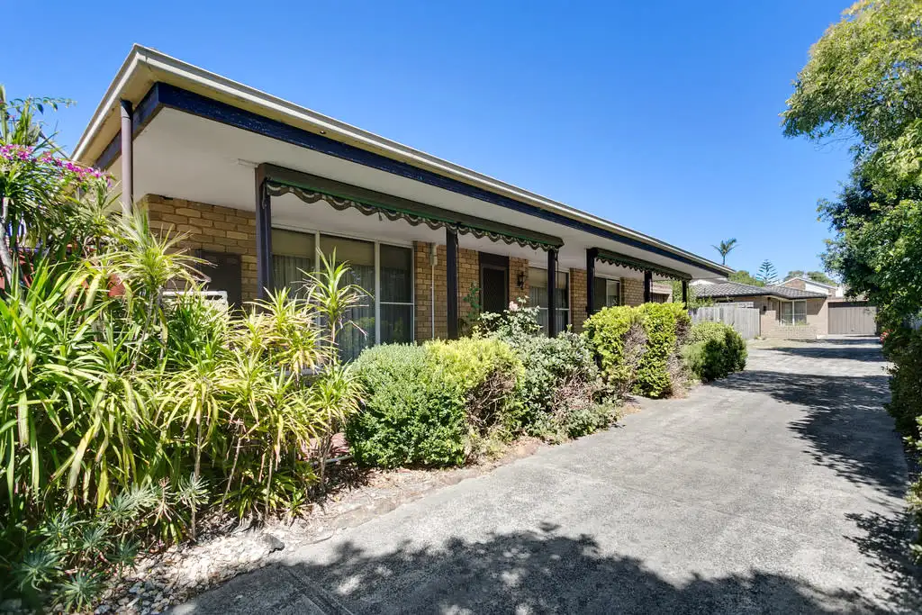 Main view of Homely unit listing, 1/16 St Johns Avenue, Frankston VIC 3199