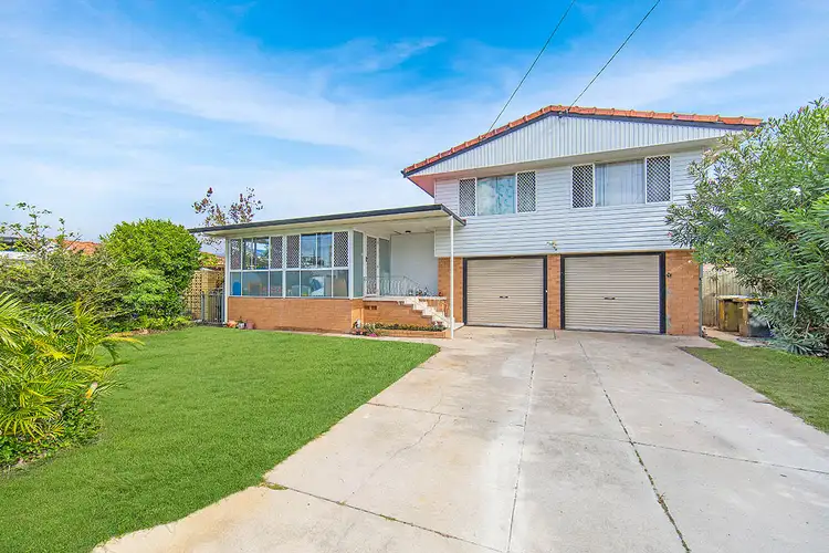 1 Hibiscus Avenue, Redcliffe QLD 4020