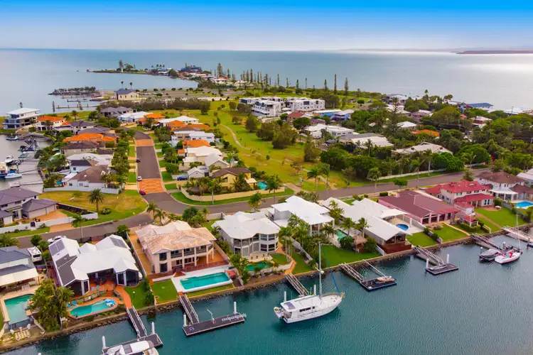 Seventh view of Homely house listing, 2 Marram Court, Raby Bay QLD 4163