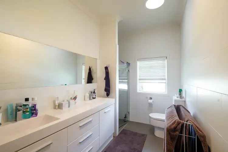 Fifth view of Homely house listing, 42 Radius Street, Wynnum QLD 4178