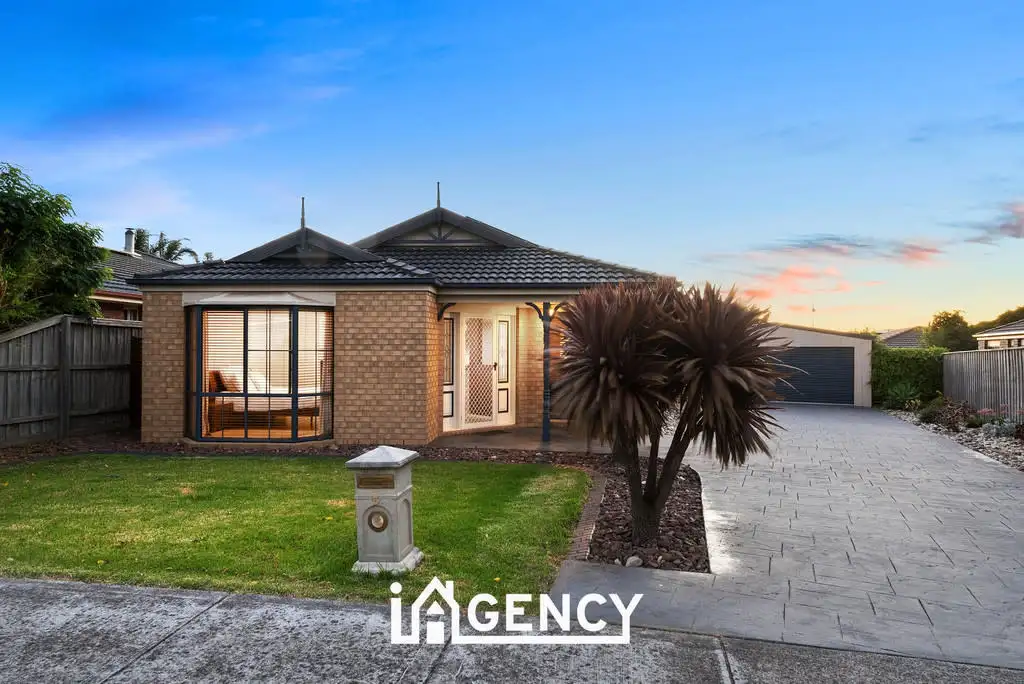 Main view of Homely house listing, 5 Flametree Circuit, Cranbourne VIC 3977