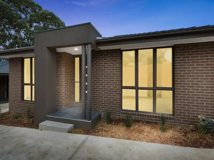 2/14 Glen Dhu Road, Kilsyth VIC 3137