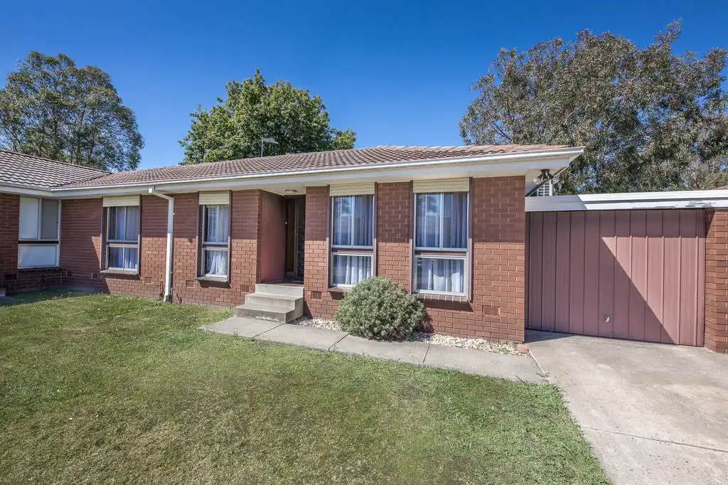 Main view of Homely house listing, Unit 5, 54 Fersfield Road, Gisborne VIC 3437