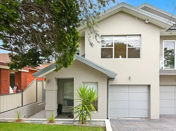 8 Berkeley Street, Peakhurst Heights NSW 2210