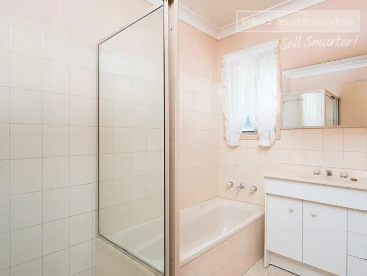 Fifth view of Homely unit listing, 1/32 Lonergan Place, Wagga Wagga NSW 2650