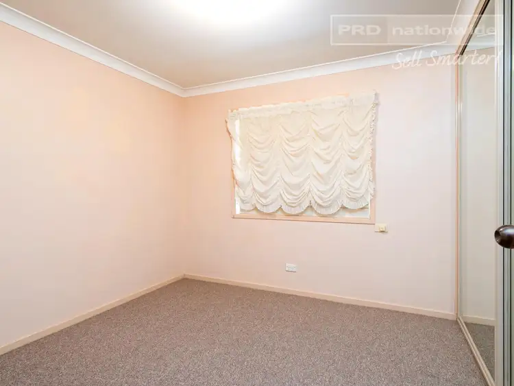Sixth view of Homely unit listing, 1/32 Lonergan Place, Wagga Wagga NSW 2650