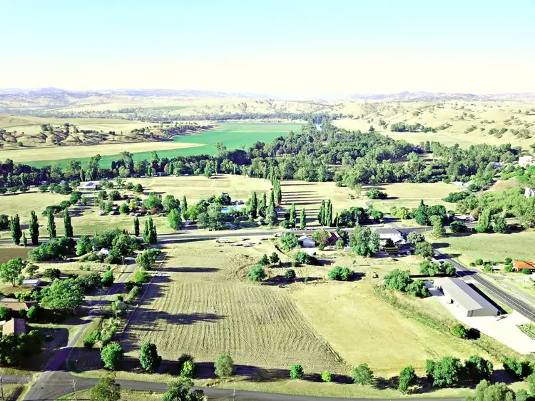 2 & 3 Cnr Stapylton & Sheahan Street, Jugiong NSW 2726