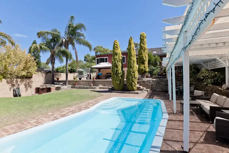 62 Mayfair Street, Mount Claremont WA 6010