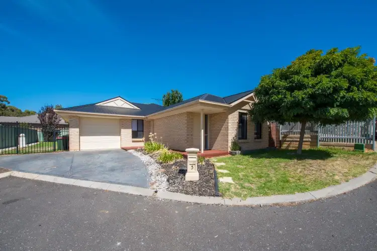 5 Marin Court, Aberfoyle Park SA 5159