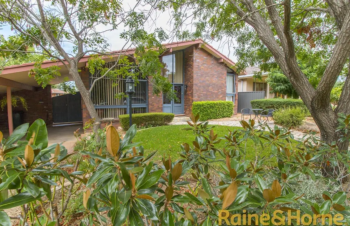Main view of Homely house listing, 33 Beveridge Crescent, Dubbo NSW 2830