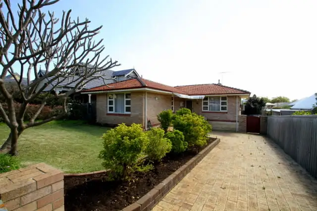 5 Garden Street, Swanbourne WA 6010