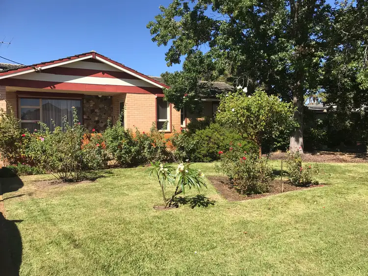 81 Corinthian Road West, Shelley WA 6148