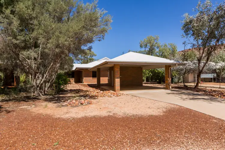 48 Hillside Gardens, Desert Springs NT 870
