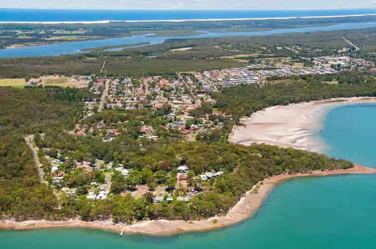 Second view of Homely house listing, 4 Victory View, Tanilba Bay NSW 2319