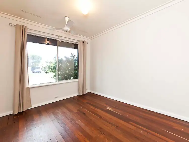 Fourth view of Homely house listing, 7 Dawson Way, Parmelia WA 6167