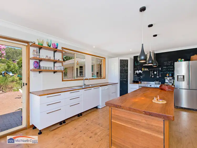 1003 Ocean Drive, Bonny Hills NSW 2445