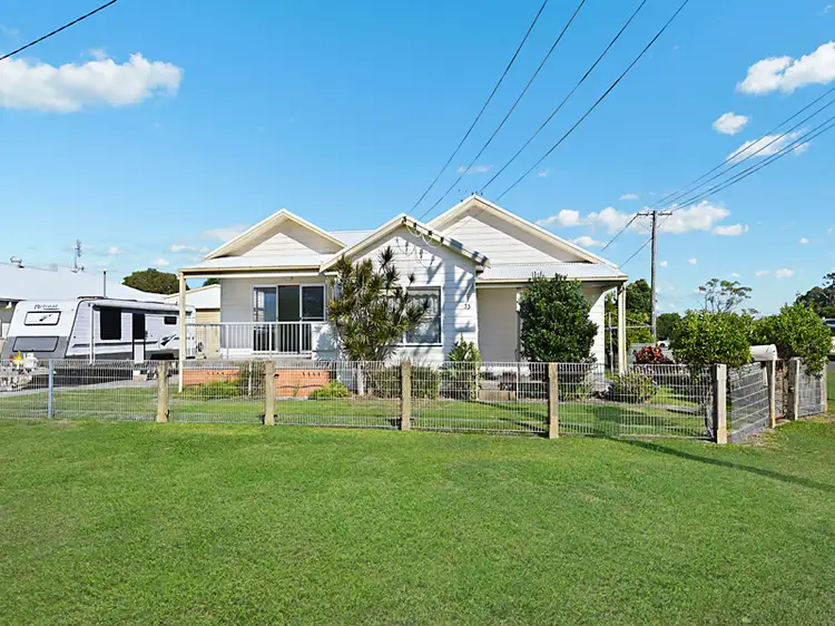 Main view of Homely house listing, 33 PELICAN STREET, Swansea NSW 2281