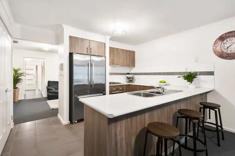 9 Joel Place, Mooroolbark VIC 3138