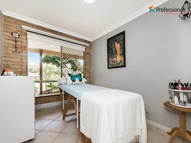 Seventh view of Homely house listing, 14 Lofty Court, Woodvale WA 6026