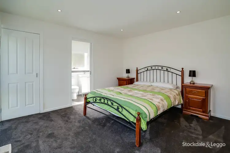 Sixth view of Homely house listing, 5 Glenvista Ave, Emerald VIC 3782