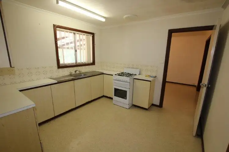 Second view of Homely house listing, 9 Jackson Way, Merredin WA 6415