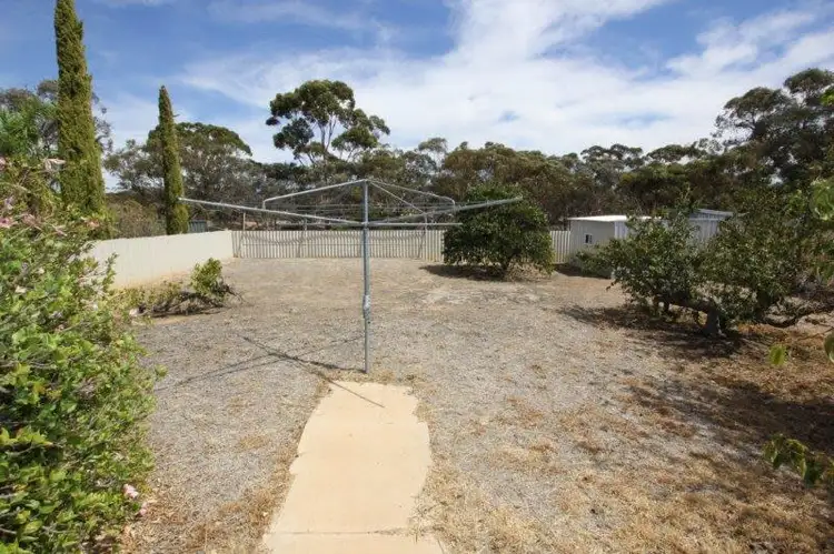 Third view of Homely house listing, 9 Jackson Way, Merredin WA 6415
