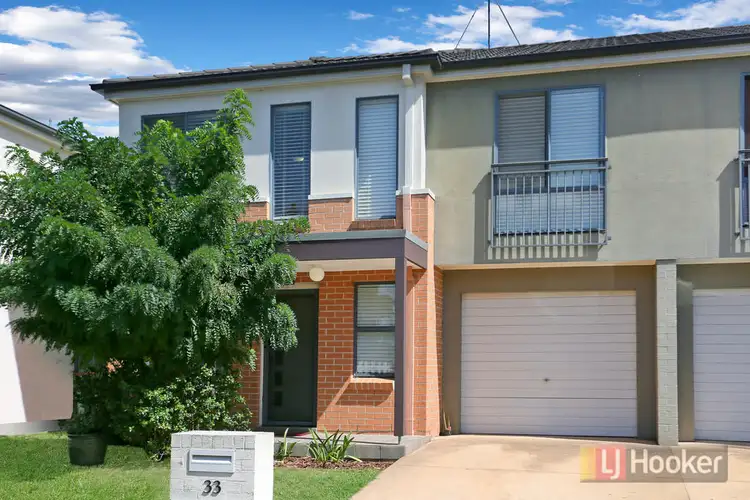 33 Dianella Circuit, Woodcroft NSW 2767