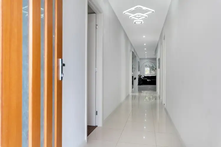 Fifth view of Homely house listing, 21 Tasman Court, Hallett Cove SA 5158