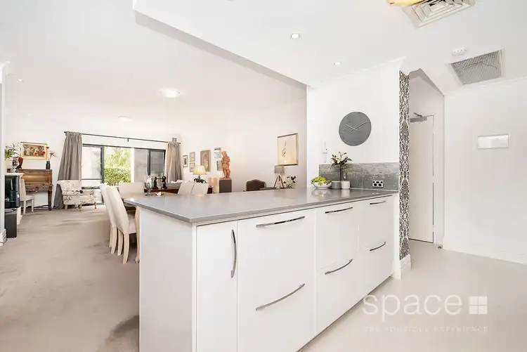Fifth view of Homely apartment listing, 16/8 Bay Road, Claremont WA 6010