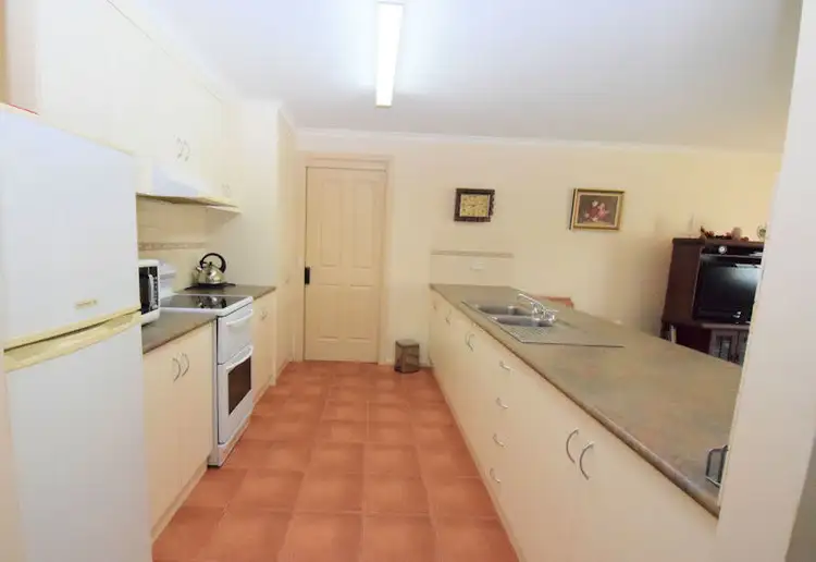 Fourth view of Homely townhouse listing, 2/266 Noyes, Deniliquin NSW 2710