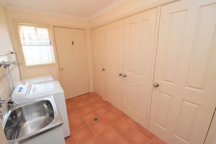 Fifth view of Homely townhouse listing, 2/266 Noyes, Deniliquin NSW 2710