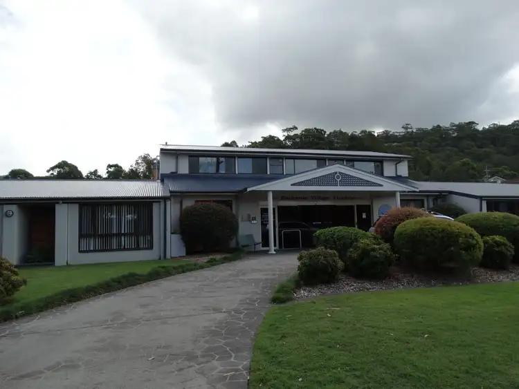 Unit 1 Peninsula Village