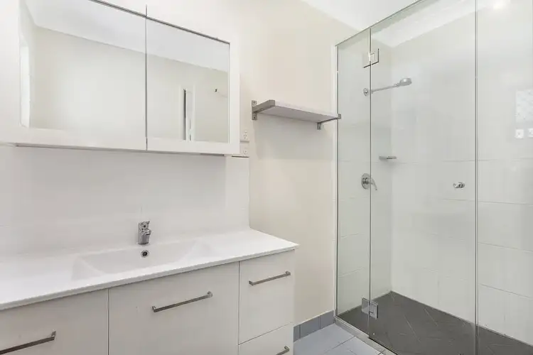 Sixth view of Homely house listing, 9 Batten Road, Mount Low QLD 4818