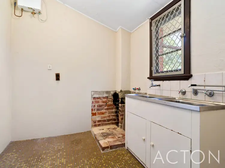 Sixth view of Homely house listing, 32 O'Neile Parade, Redcliffe WA 6104