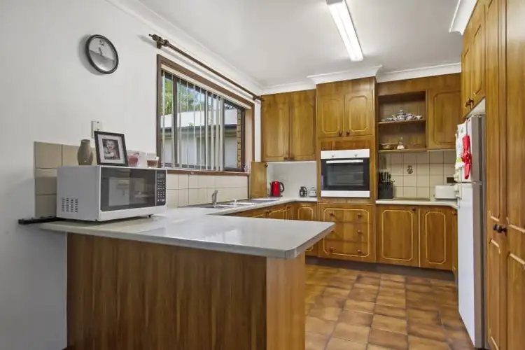 Second view of Homely house listing, 31 Beauty Crescent, Surfside NSW 2536