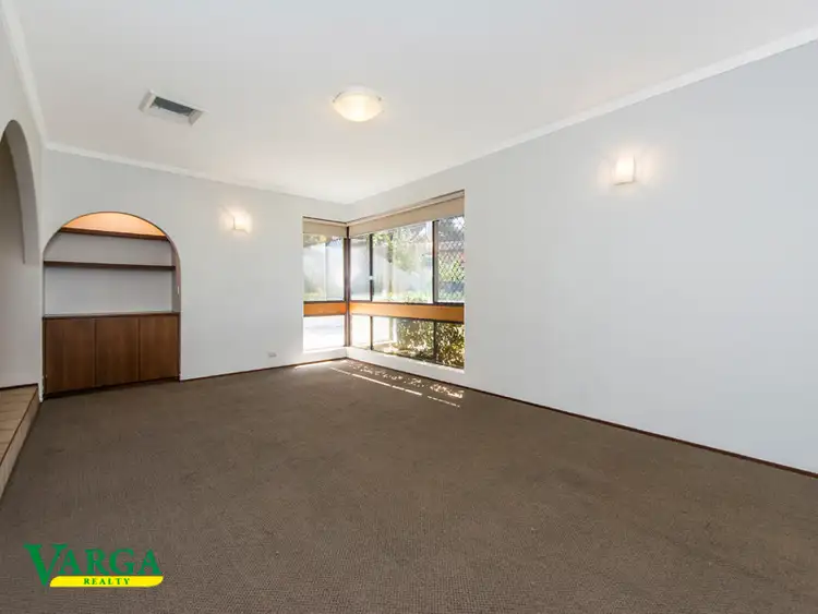 Second view of Homely house listing, 6 Endeavour Avenue, Bull Creek WA 6149