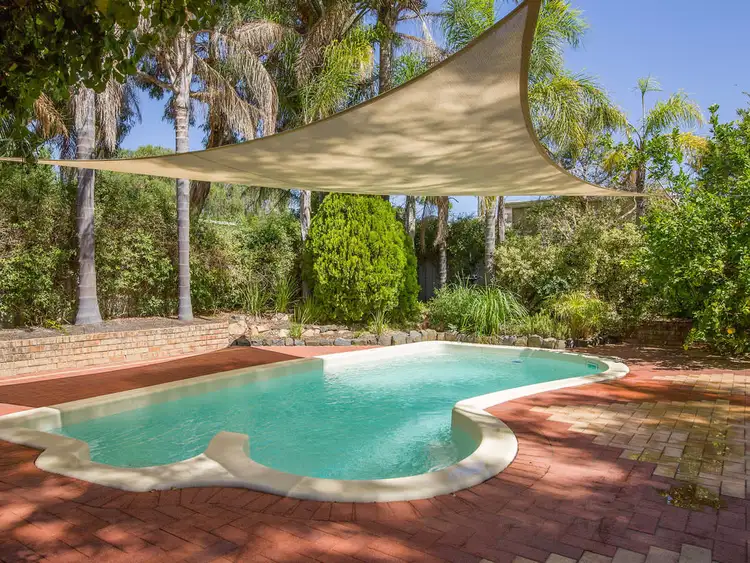 31 Ashrose Drive, Withers WA 6230