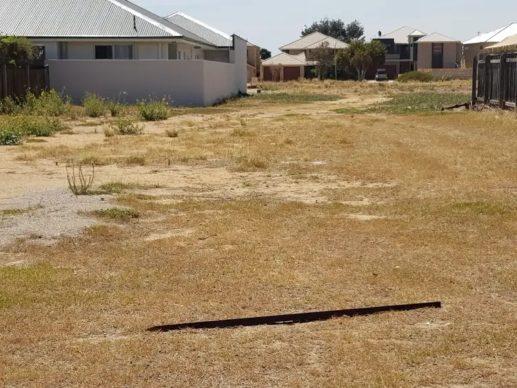 8 Beagle Place, Geraldton WA 6530