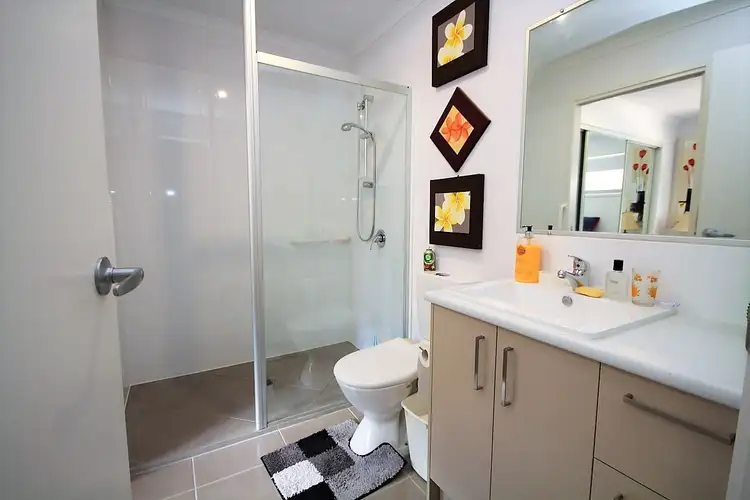 Fifth view of Homely unit listing, 2/11-14 Shayduk Close, Gympie QLD 4570