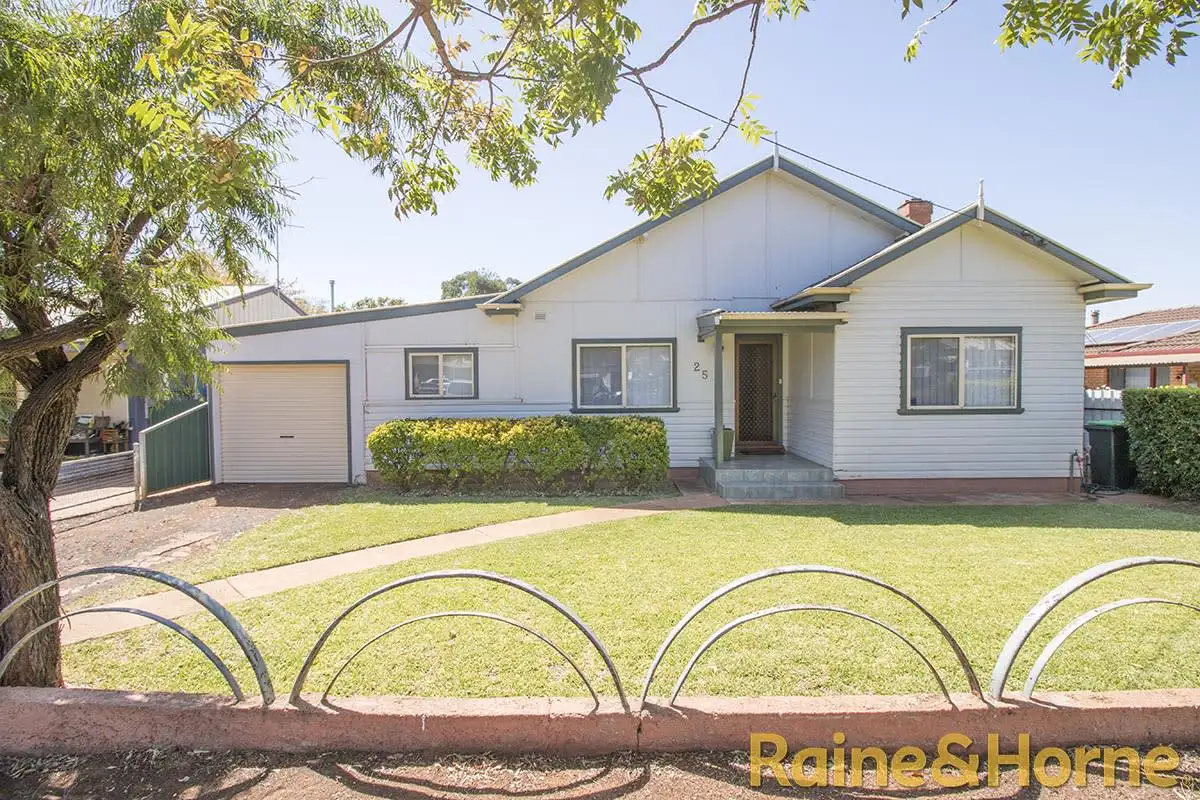 Main view of Homely house listing, 25 East Street, Dubbo NSW 2830
