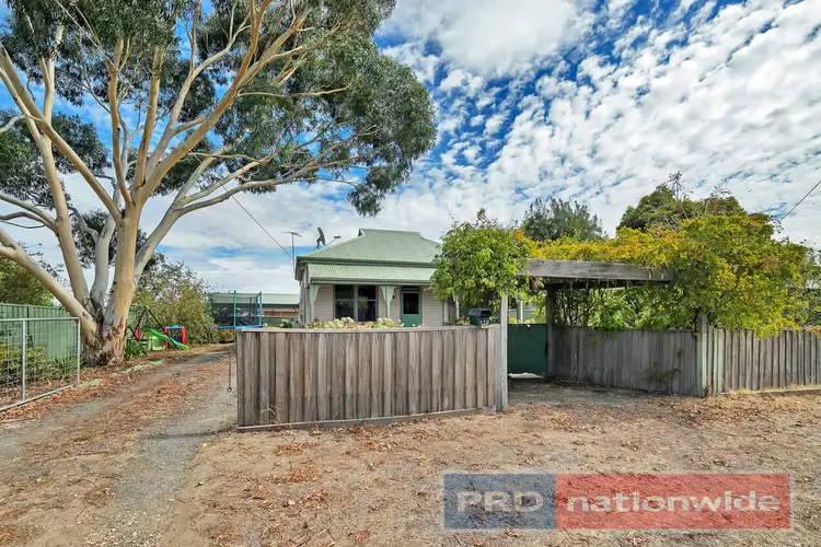 112 Clunes Road, Creswick VIC 3363